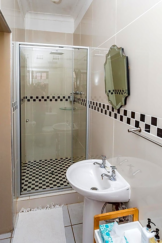 7 On Annandale B&B