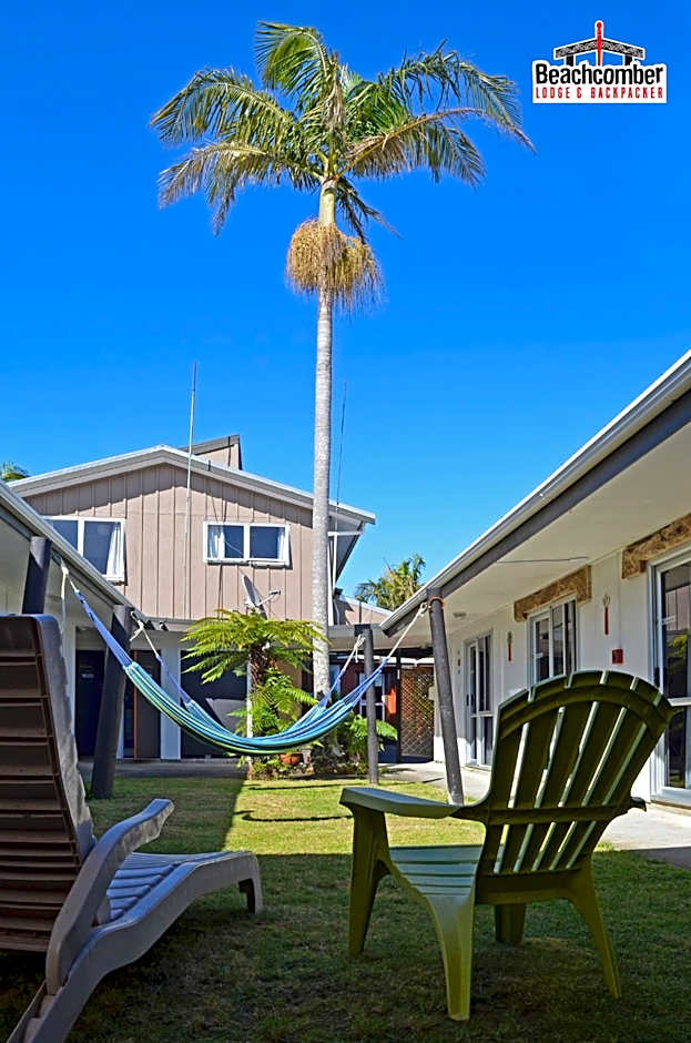 Beachcomber Lodge & Backpacker