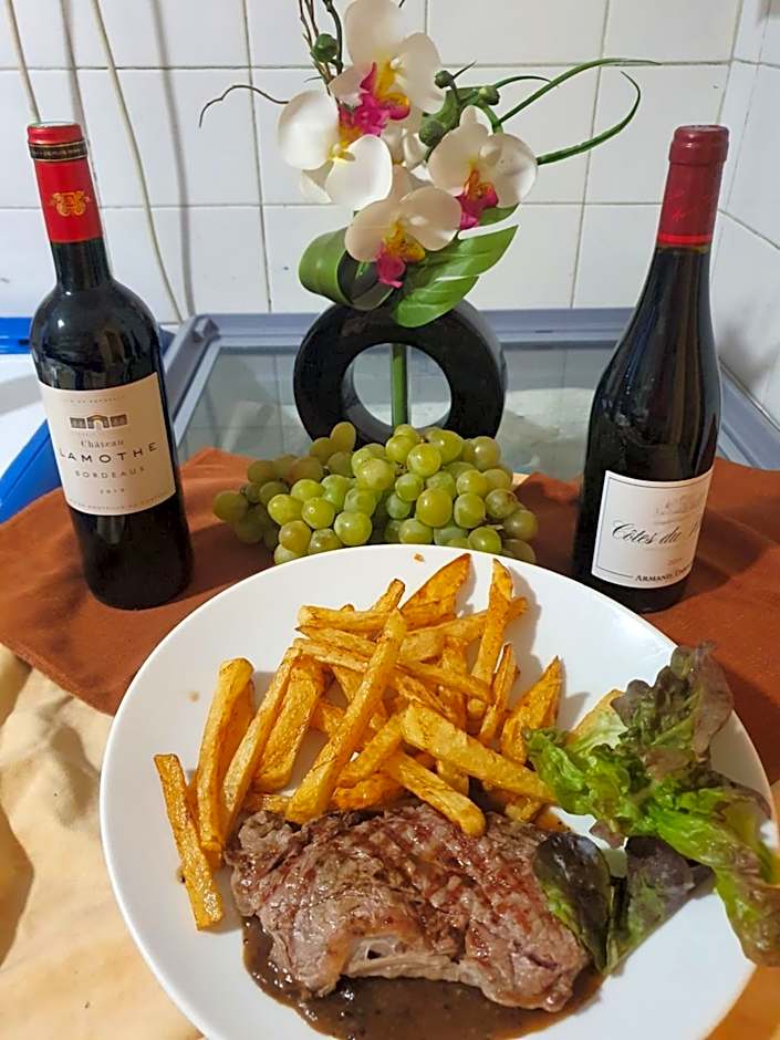 Contact Hotel Restaurant La Chaumière entre Orgeval et Flins A13 sortie 8