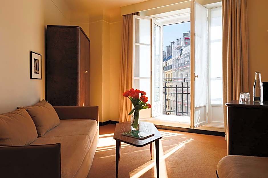 Hotel Carlton's Montmartre