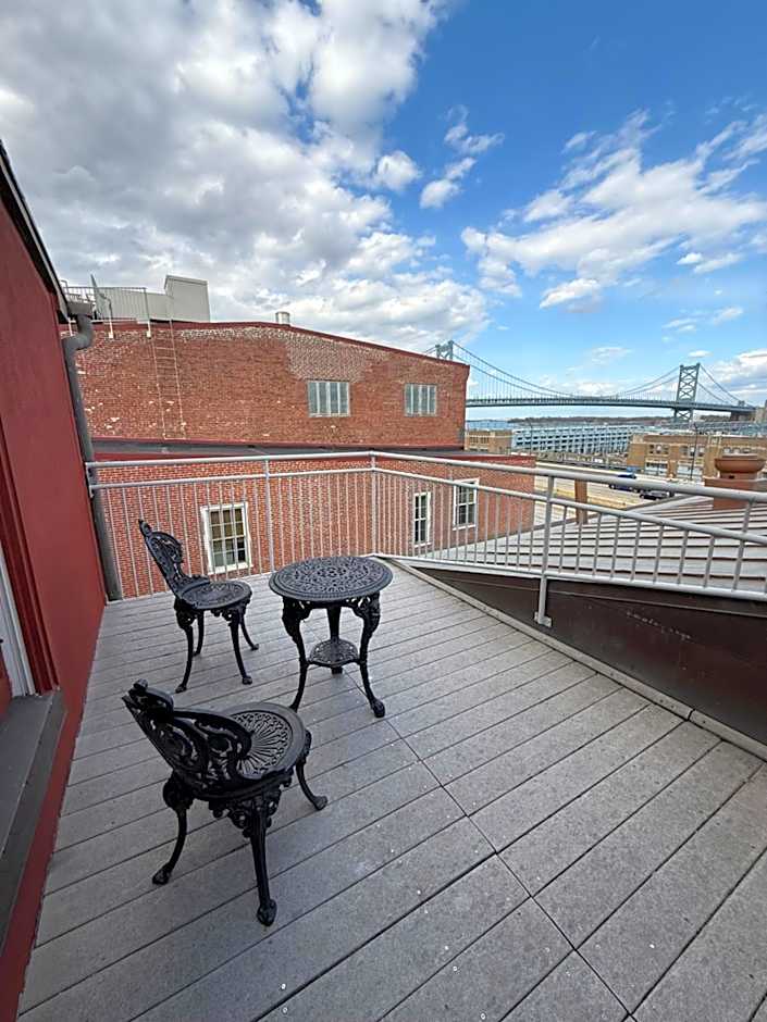 Penn's View Hotel Philadelphia