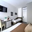 Hotiday Room Collection - Napoli Sant'Arcangelo
