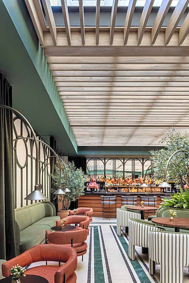 TOTEM Madrid, a Small Luxury Hotel of the World