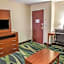 Quality Inn & Suites South Bend Airport