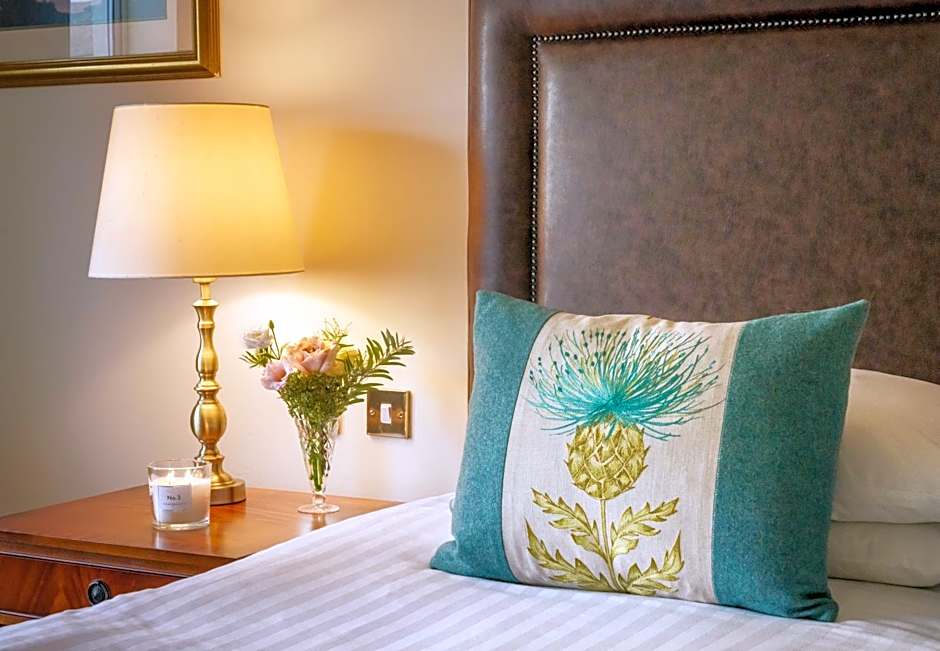 Macdonald Crutherland House