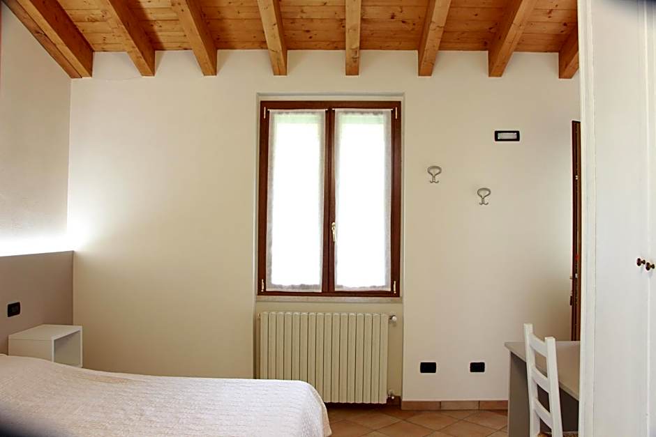 Photo 1 of 17 of Double Room