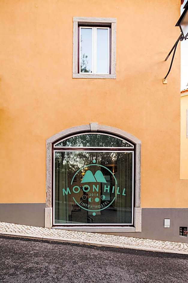 Moon Hill Hostel