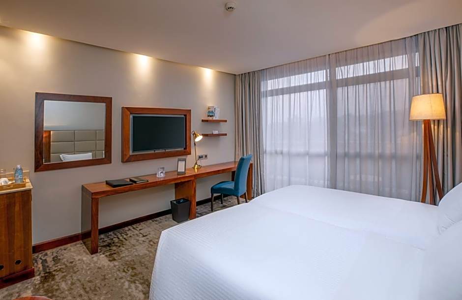 Golden Tulip Canaan Kampala