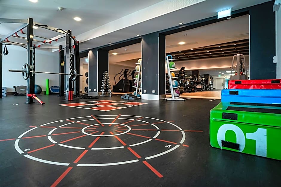 Crowne Plaza Zurich By IHG