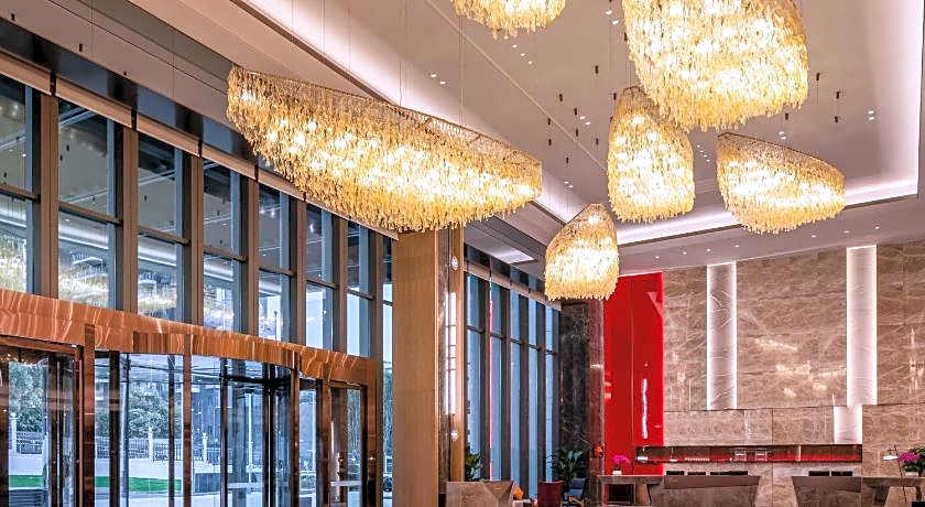 Grand Mercure Yichang Waitan