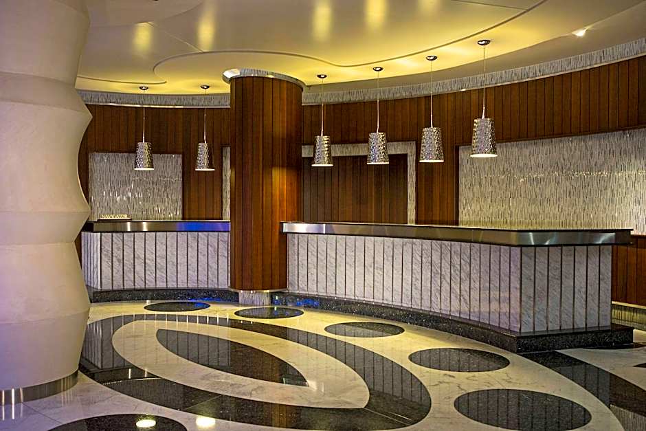 Renaissance Izmir Hotel