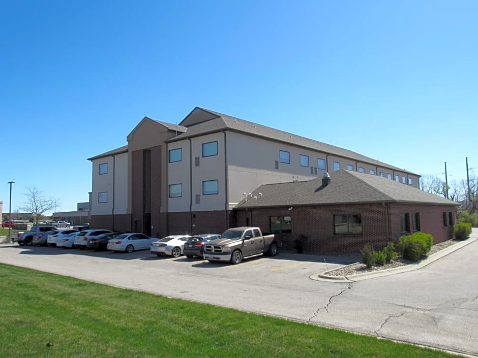 Holiday Inn Express Hotel & Suites Lincoln South By IHG