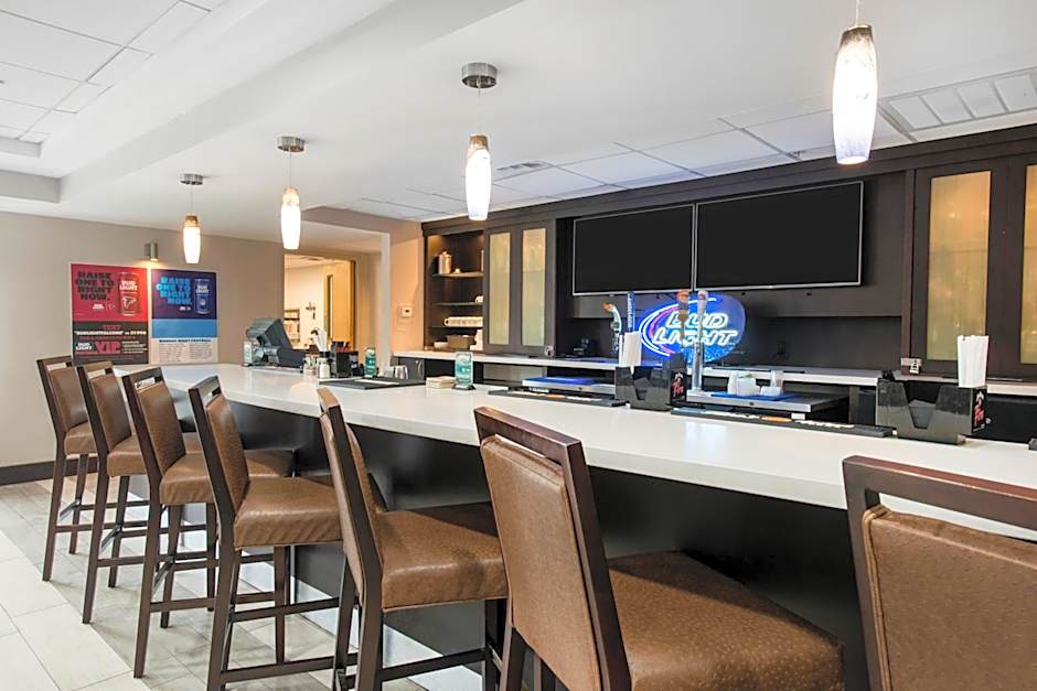 Holiday Inn Savannah S - I-95 Gateway Hotel By IHG