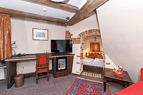 Small Double Room