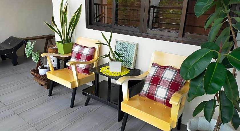 Pompeo and Luming's Inn