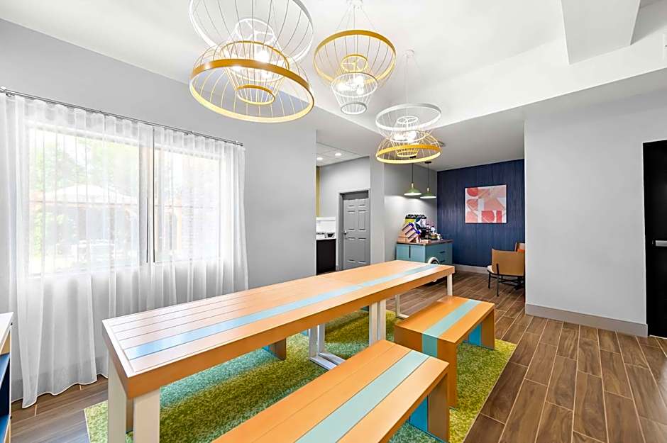 Spark By Hilton Longview