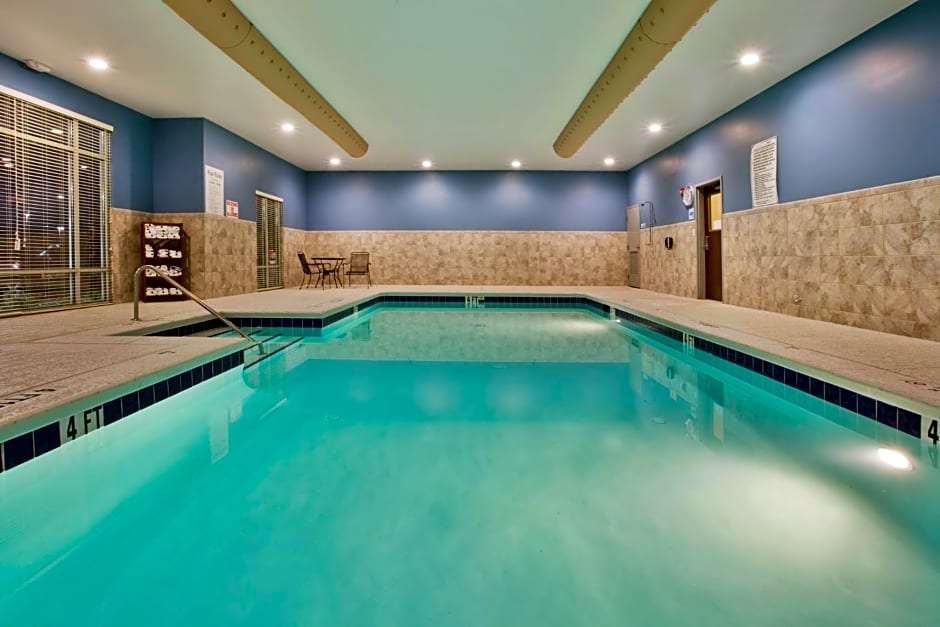 Holiday Inn Express Hotel & Suites Atlanta Airport West - Camp Creek By IHG