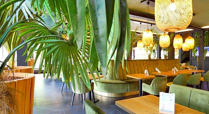 Hotel Be Guest Limoges Sud ex Black & Green
