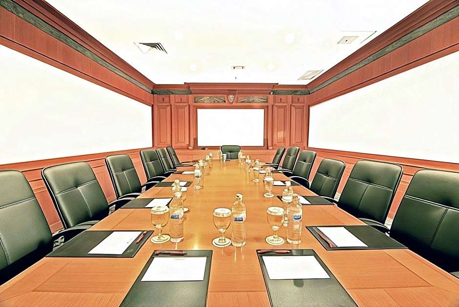 Planet Holiday Hotel & Residence