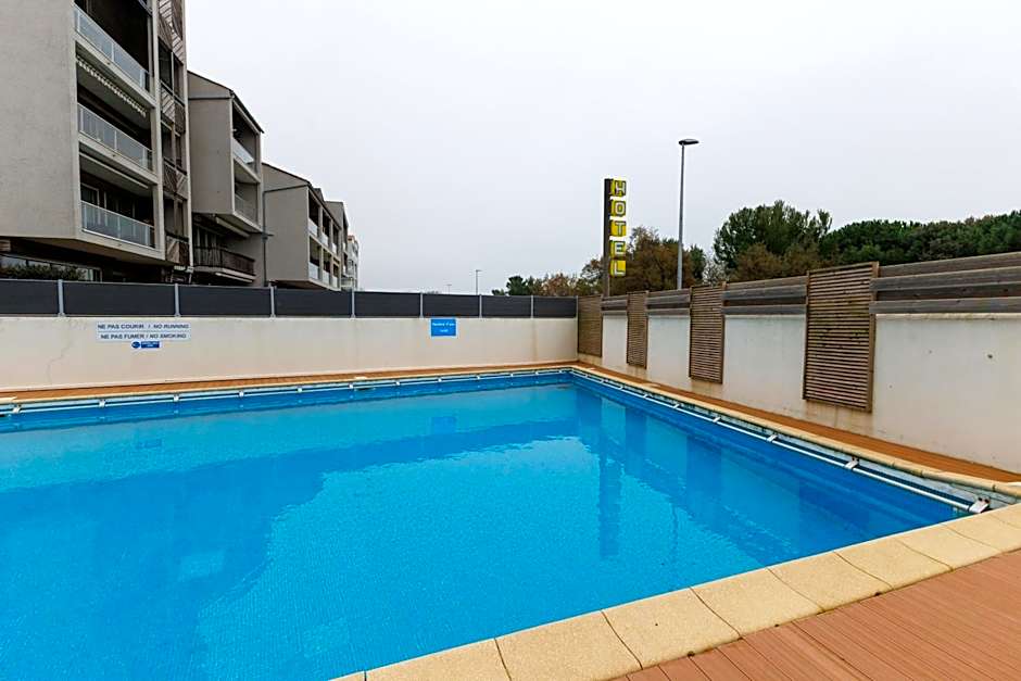 Logis Hôtel Le Rochelois