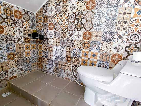 Kana Guest House Mitra RedDoorz