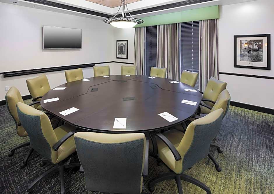 Hampton Inn By Hilton & Suites Gainesville-Downtown