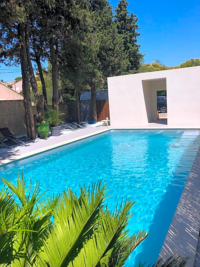 Hôtel Ermitage Avignon