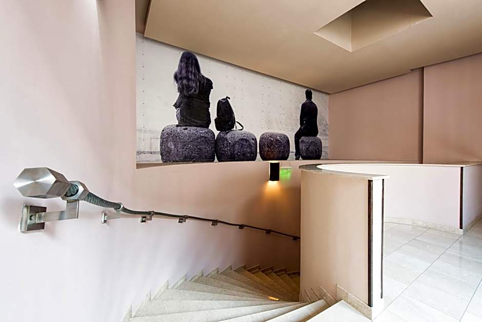 Carat Boutique Hotel