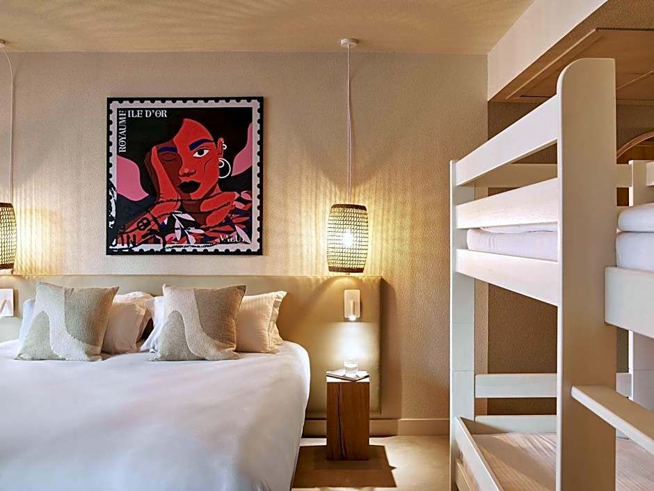 Mercure Saint Raphael Centre PLage