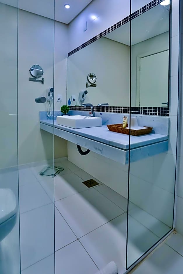 Wyndham Golden Foz Suítes