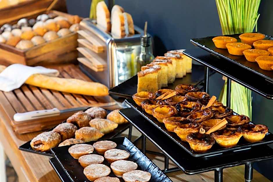 Se Catedral Hotel Porto, Tapestry Collection by Hilton