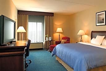 Sheraton Colonial Wakefield Hotel