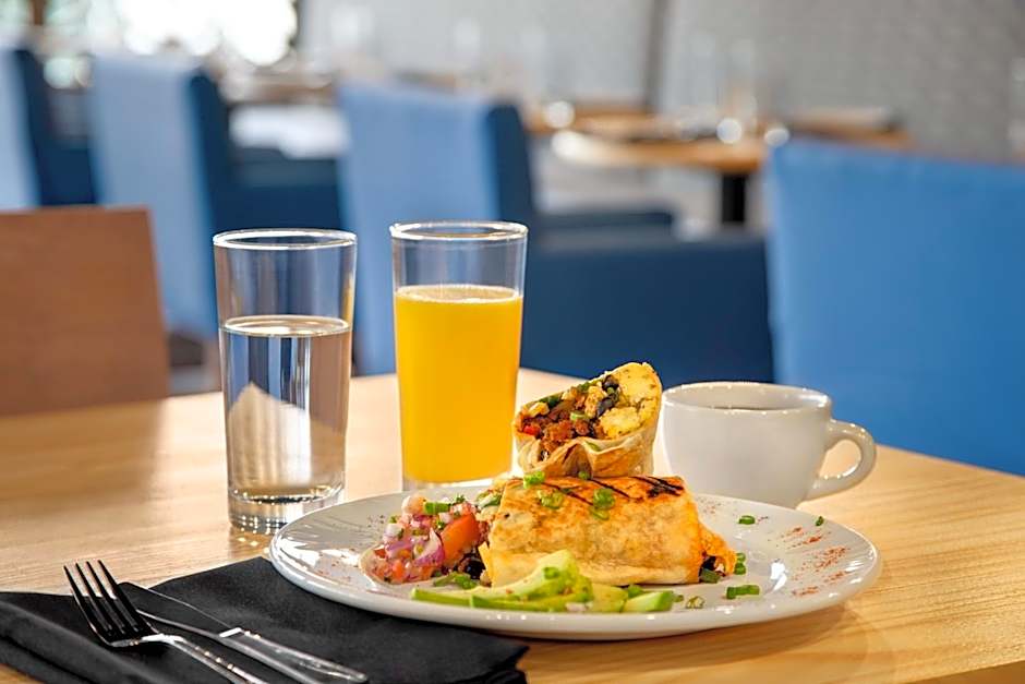 Holiday Inn Philadelphia Arpt-Stadium Area By IHG