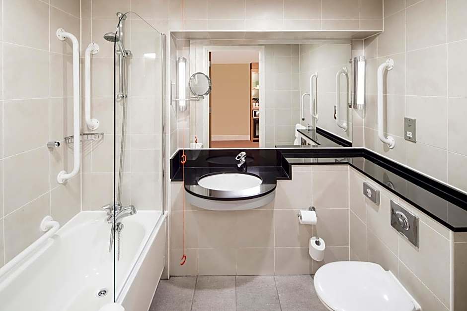 Crowne Plaza Chester By IHG