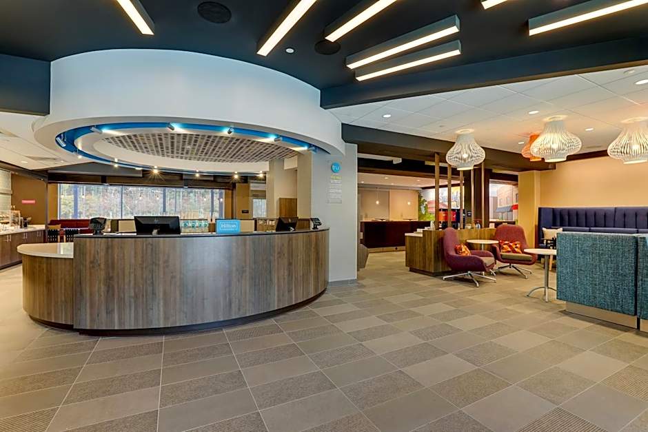Tru by Hilton Leland Wilmington