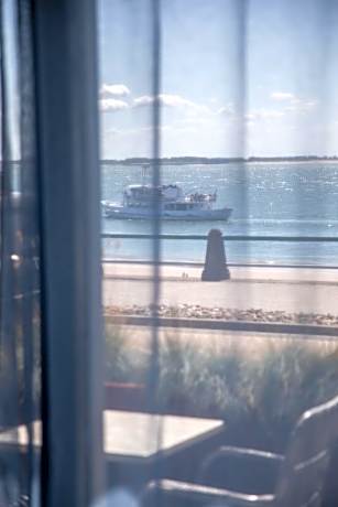 Twin Room with sea view and terrace