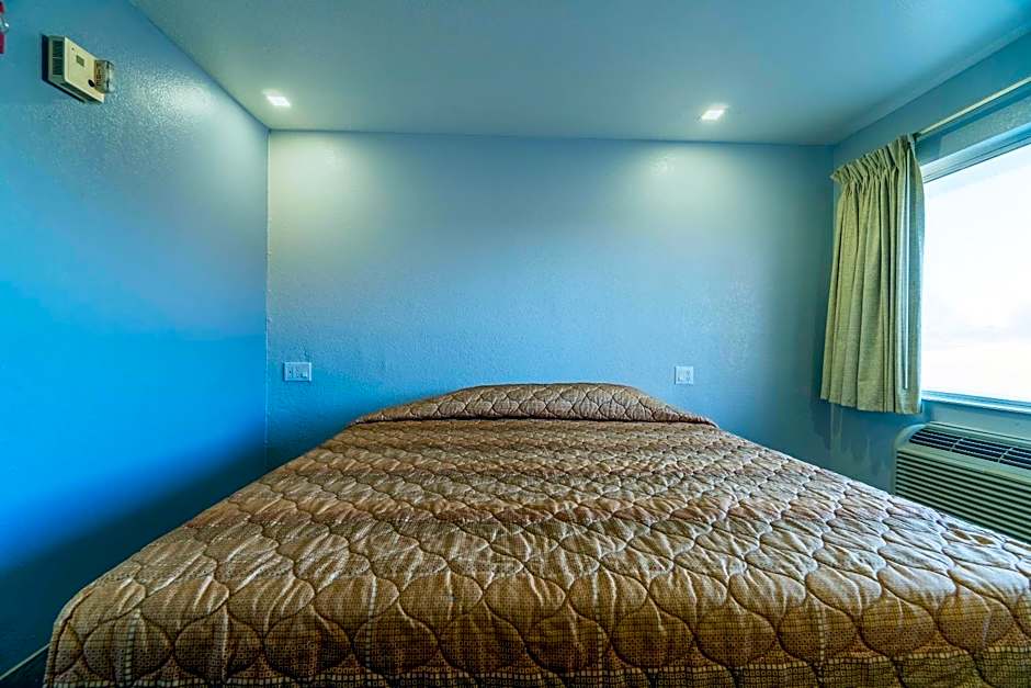 Xpress Inn & Extended Stays