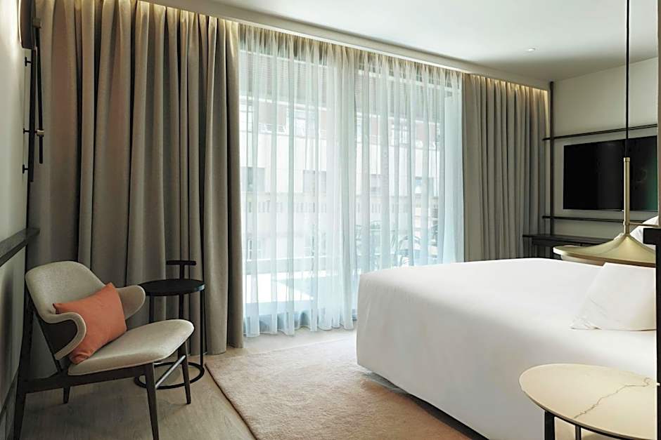 MonAsty, Thessaloniki, Autograph Collection