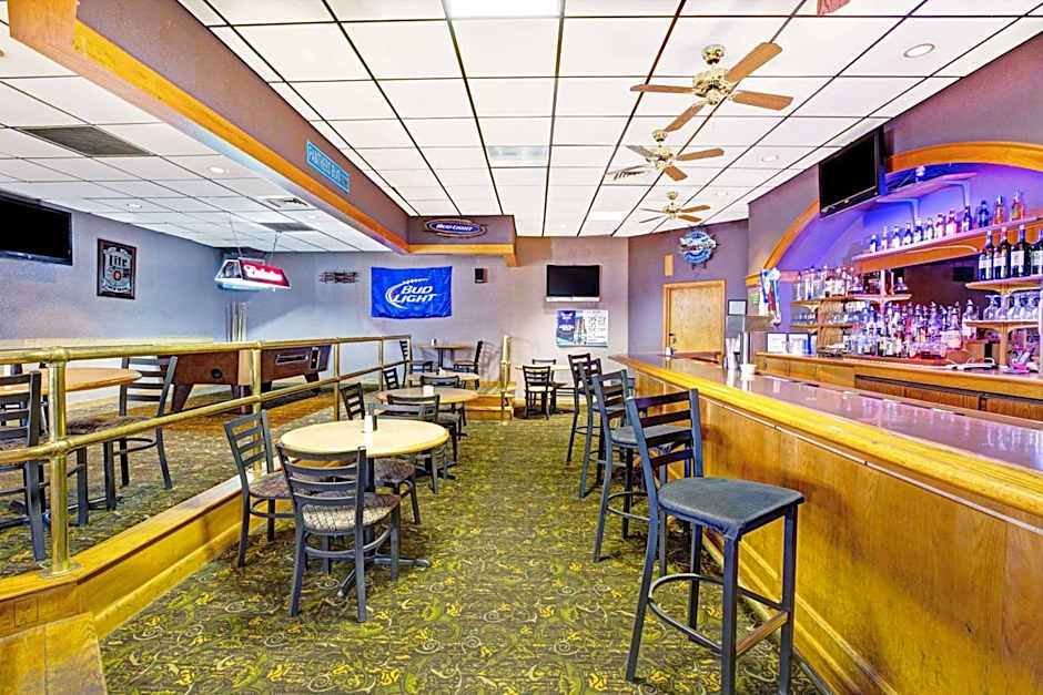 Ramada by Wyndham Statesville