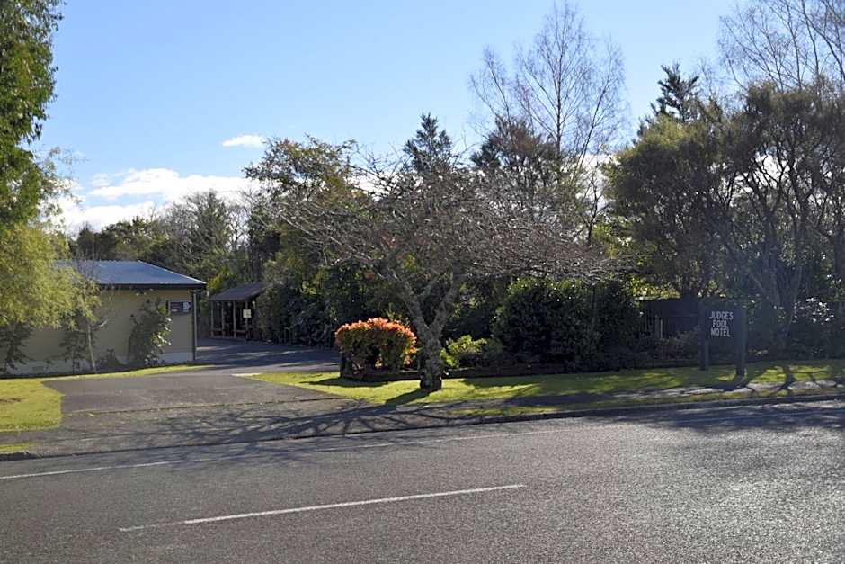 Judges Pool Motel Turangi