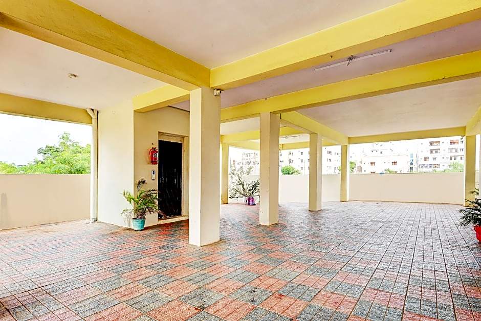 Akshaya Kanuru by Oyo – Vijayawada, IA