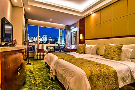 Superior Twin Room with River View