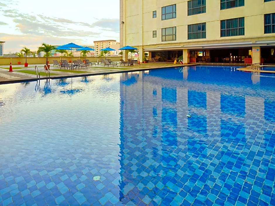 Ming Garden Hotel and Residences