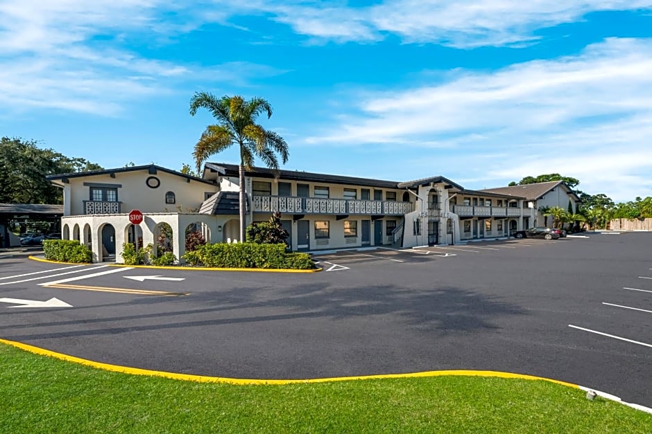 Quality Inn & Suites Altamonte Springs Orlando-North