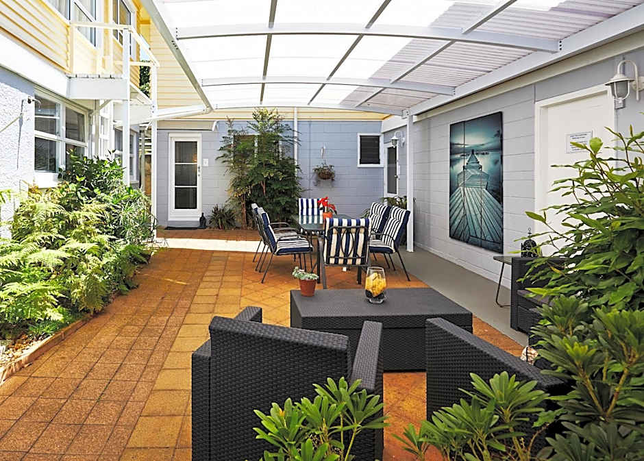 Harbour View Motel and Waterfront Apartments