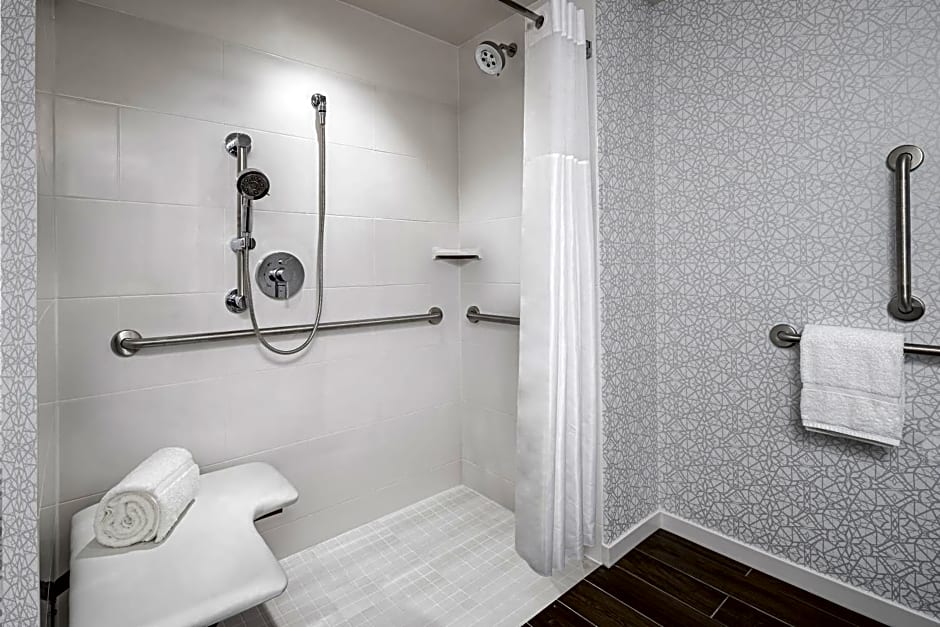 Hampton Inn Boston Woburn