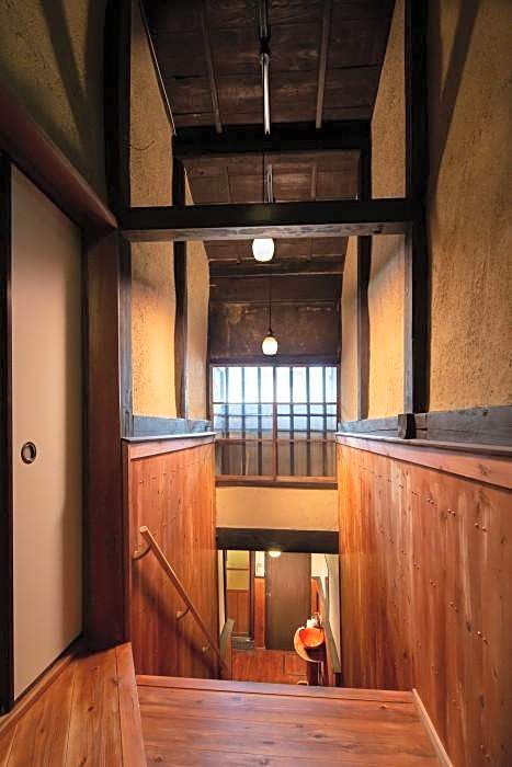 TSUMUGI FUSHIMIINARI