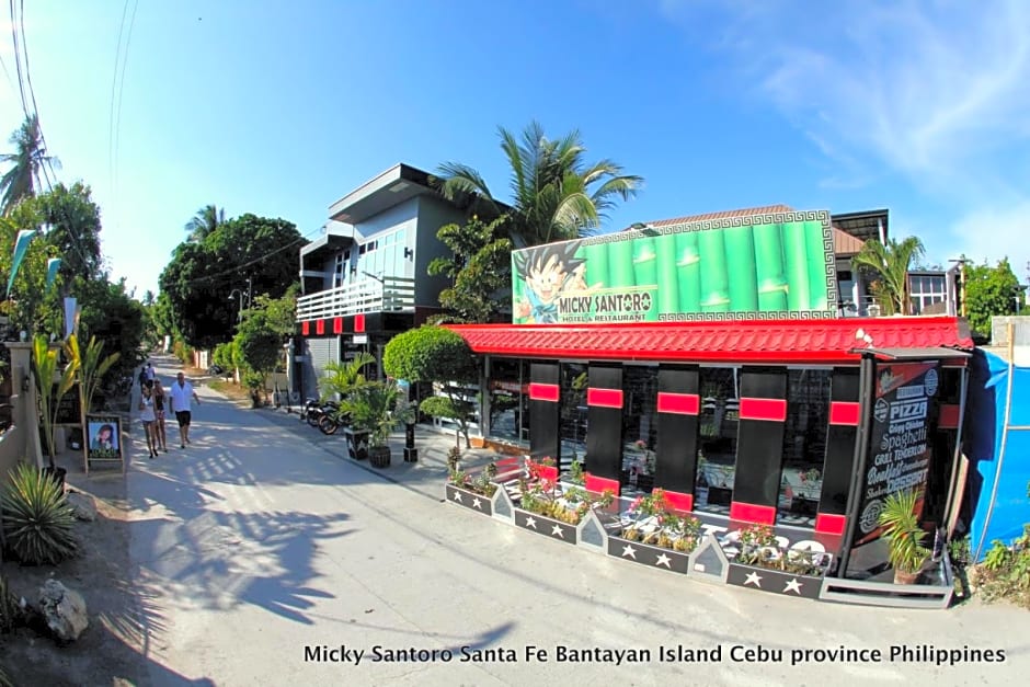 Micky Santoro Hotel & Restaurant