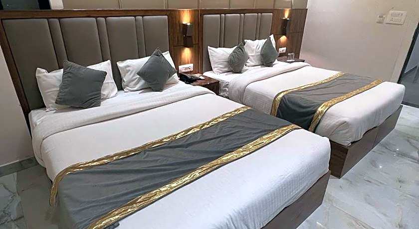 Hotel Avalon Palms Agra