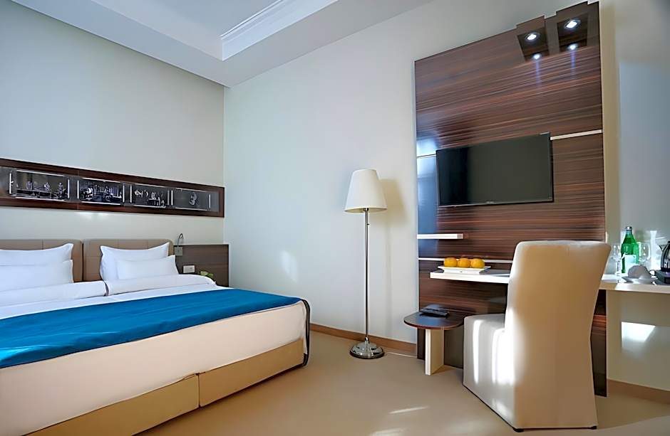 Hotel Theater Belgrade